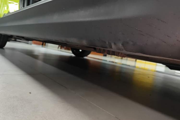 Used MINI 2023 Revised 1.5T COOPER CABRIO Artist Right Side Sill