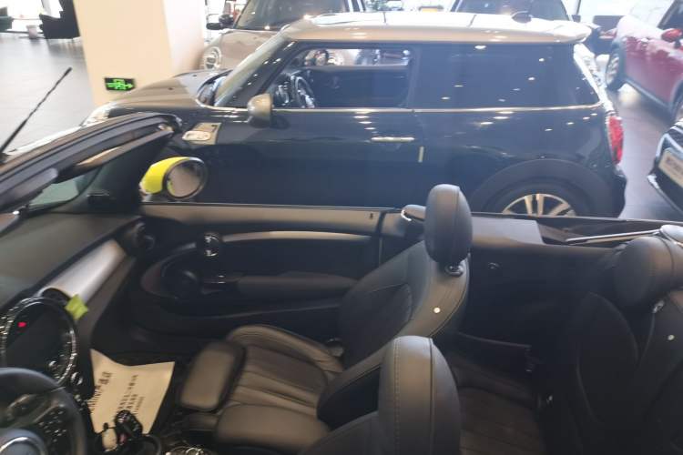 Used MINI 2023 Revised 2.0T COOPER S CABRIO Artist Roof