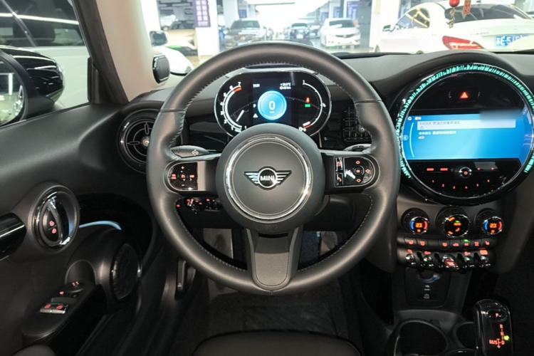 Used MINI 2023 1.5T COOPER Artist Steering Wheel