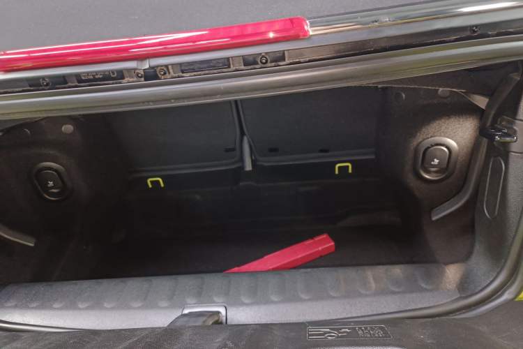Used MINI 2023 Second Facelift 2.0T COOPER S CABRIO Artist Trunk