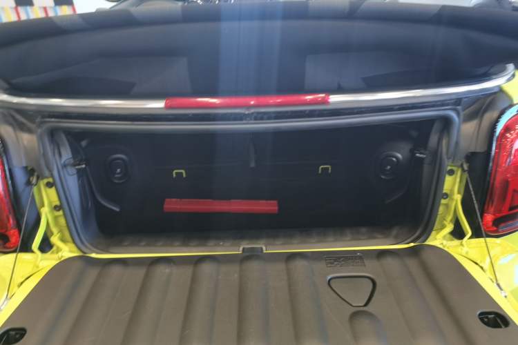 Used MINI 2023 Revised 2.0T COOPER S CABRIO Artist Trunk