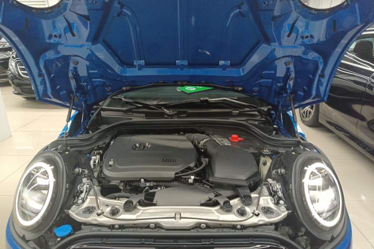 Used MINI 2025 1.5T COOPER Classic Edition Engine Bay