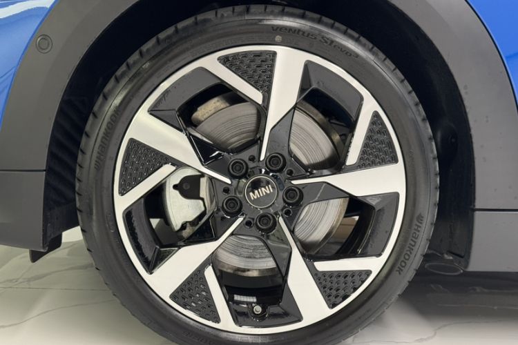 Used MINI 2025 2.0T COOPER S Artist Exterior 13