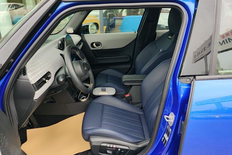 Used MINI 2025 2.0T COOPER S Artist Five-Door Edition Left Front Seat