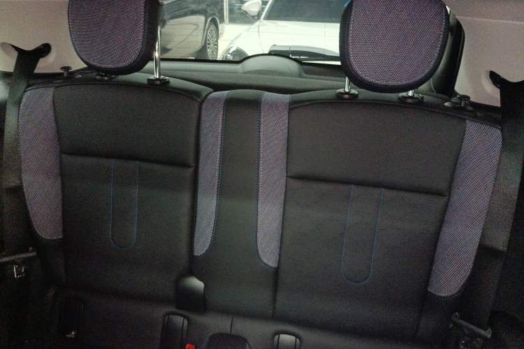Used MINI 2025 1.5T COOPER Classic Edition Left Rear Seat