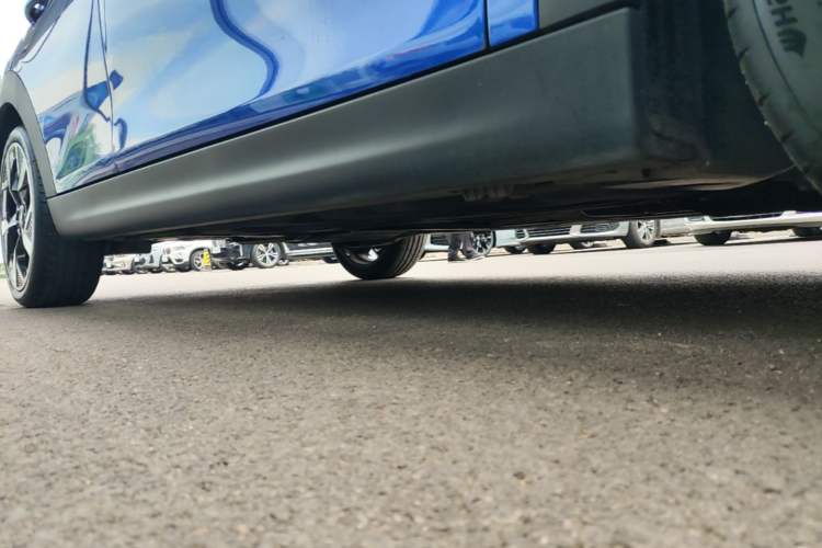 Used MINI 2025 2.0T COOPER S Artist Five-Door Edition Right Side Sill