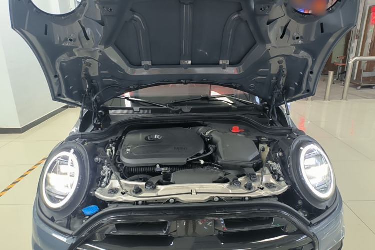 Used MINI 2025 2.0T COOPER S CABRIO Racing Driver Engine Bay