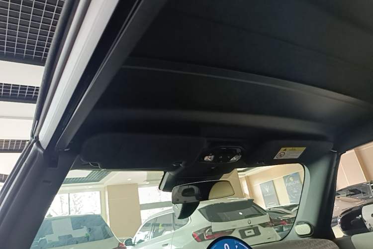 Used MINI 2025 2.0T COOPER S CABRIO Limited Edition Daylight Stardust Color Headliner
