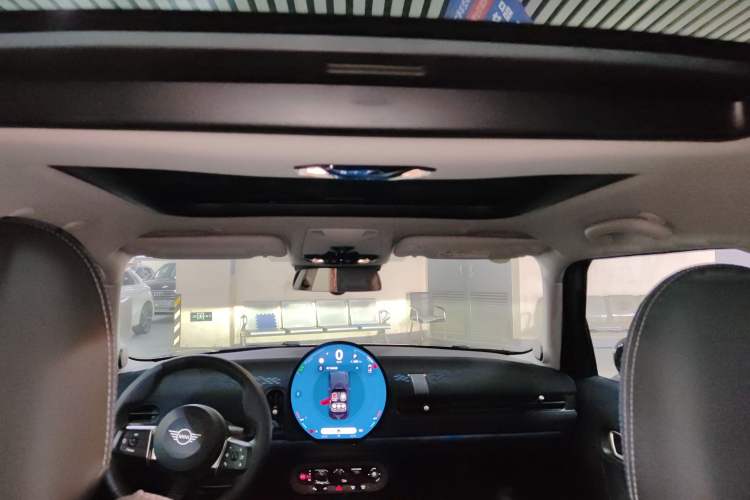 Used MINI 2025 1.5T COOPER Classic Edition Five-Door Version Headliner