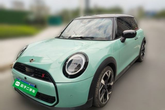 Used MINI 2025 2.0T COOPER S Artist