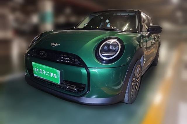 Used MINI 2025 1.5T COOPER Classic Edition Five-Door Version