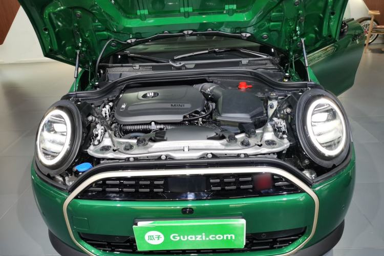 Used MINI 2025 2.0T COOPER S Artist Engine Bay