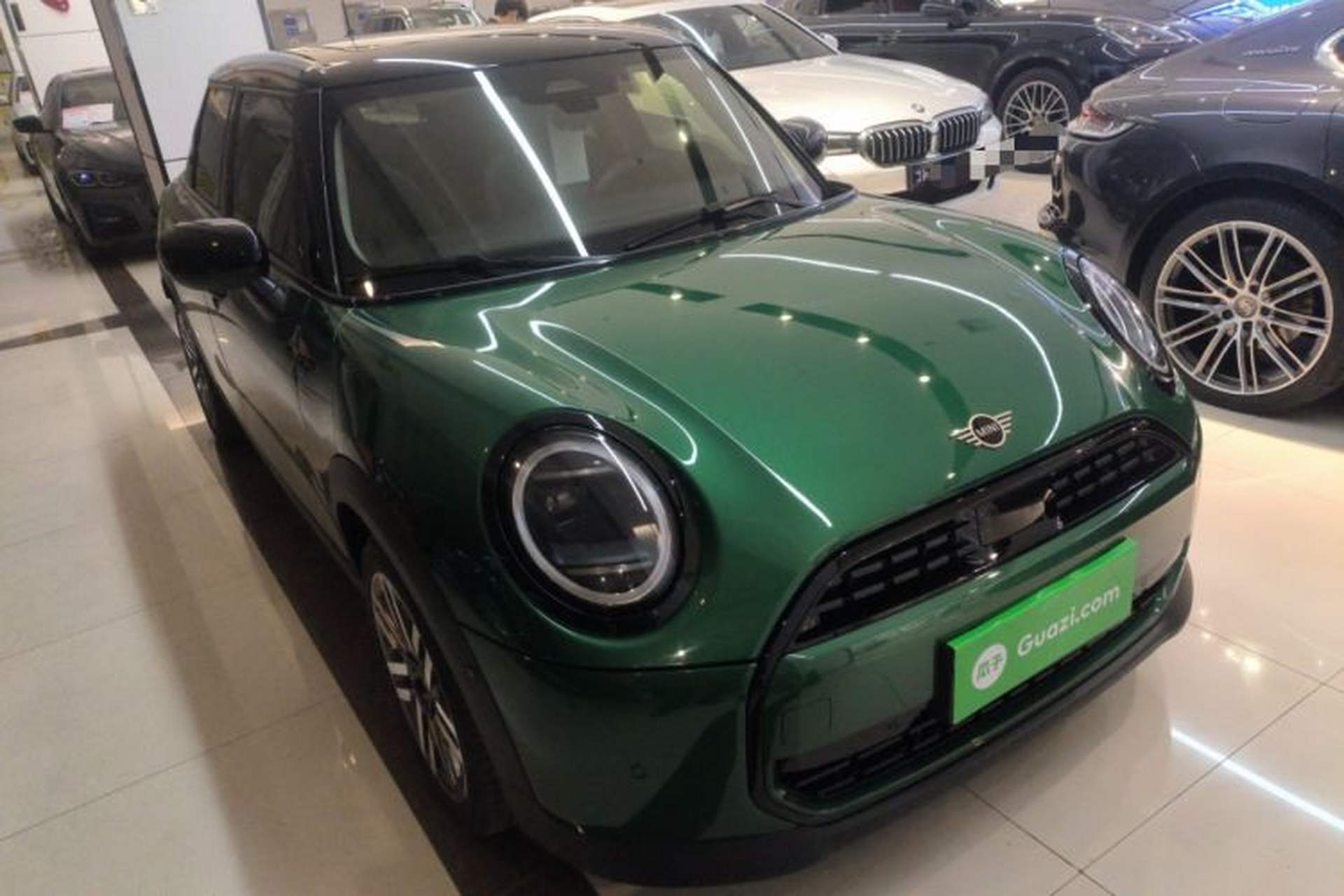 Used MINI 2025 1.5T COOPER Classic Edition Five-Door Version Exterior 1