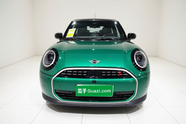 Used MINI 2025 2.0T COOPER S Artist Front