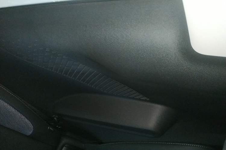 Used MINI 2025 1.5T COOPER Classic Edition Interior 8