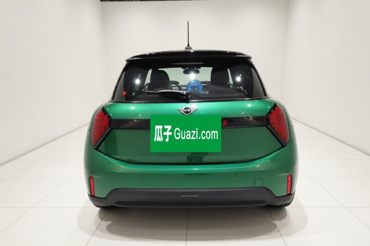 Used MINI 2025 2.0T COOPER S Artist Rear