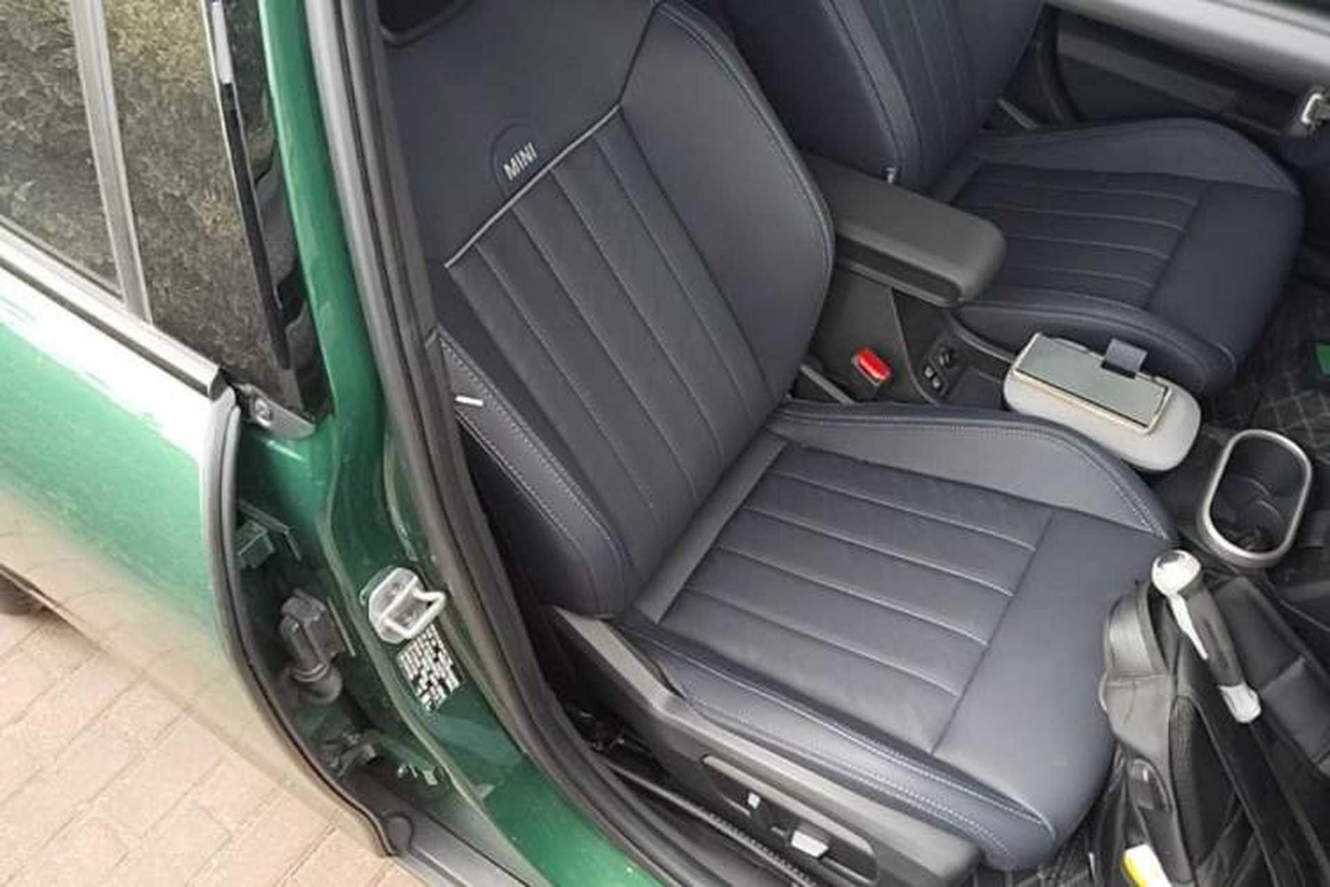 Used MINI 2025 2.0T COOPER S Artist Five-Door Edition Right Front Seat