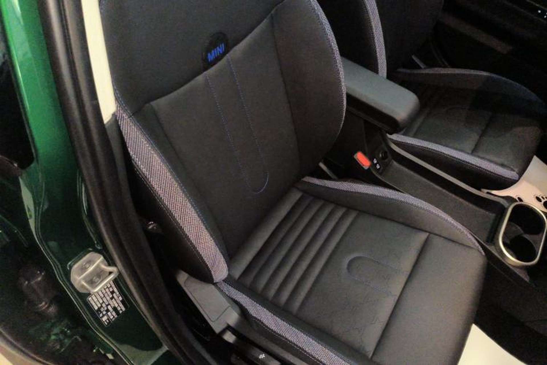 Used MINI 2025 1.5T COOPER Classic Edition Five-Door Version Right Front Seat