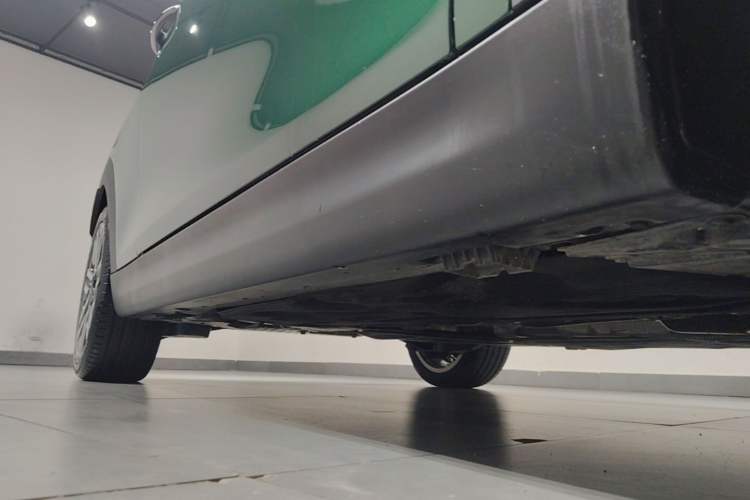 Used MINI 2025 1.5T COOPER Classic Edition Right Side Sill