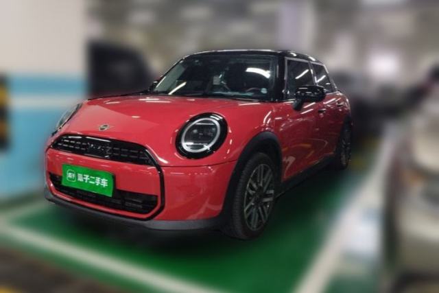 Used MINI 2025 1.5T COOPER Classic Edition Five-Door Version