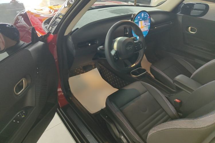 Used MINI 2025 1.5T COOPER Classic Edition Driver Seat