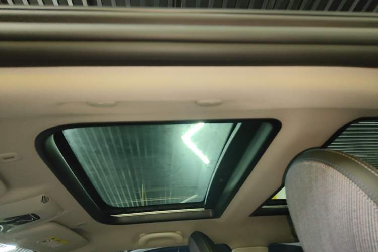 Used MINI 2025 1.5T COOPER Classic Edition Headliner