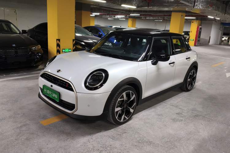 MINI 2025 2.0T COOPER S Artist Five-Door Edition