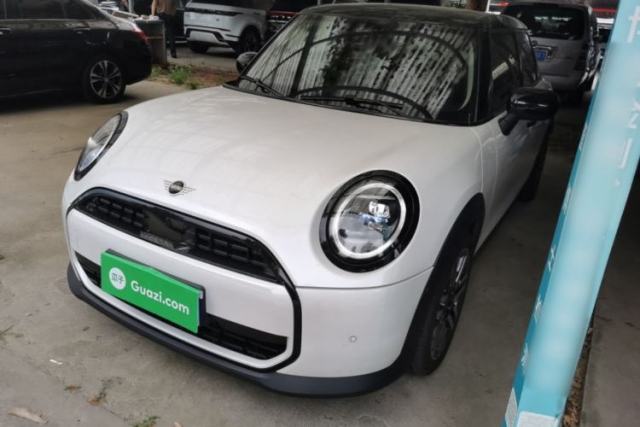 Used MINI 2025 1.5T COOPER Classic Edition Five-Door Version
