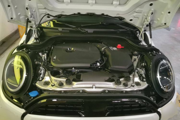 Used MINI 2025 1.5T COOPER Classic Edition Five-Door Version Engine Bay