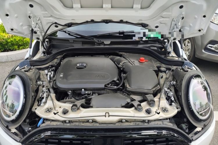 Used MINI 2025 1.5T COOPER Classic Edition Five-Door Version Engine Bay