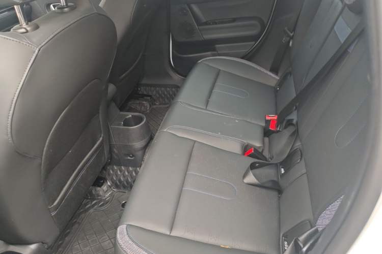 Used MINI 2025 1.5T COOPER Classic Edition Five-Door Version Left Rear Seat
