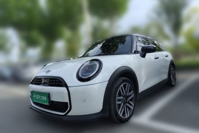 Used MINI 2025 1.5T COOPER Classic Edition Five-Door Version
