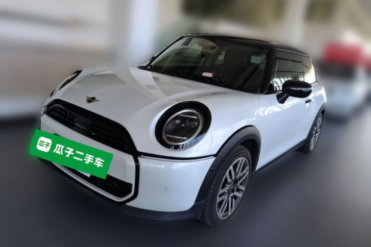 MINI 2025 1.5T COOPER Classic Edition