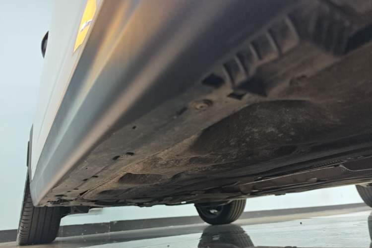Used MINI 2025 2.0T COOPER S Artist Right Side Sill