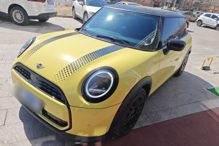 Used MINI 2025 1.5T COOPER Classic Edition Guazi used car, China used car export, Used car for sale, Used  cars, Cheapest cars for sale