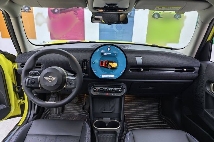 Used MINI 2025 1.5T COOPER Classic Edition Five-Door Version Interior 1