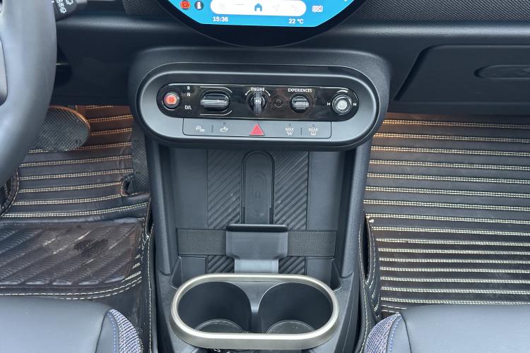 Used MINI 2025 1.5T COOPER Classic Edition Five-Door Version Interior 3