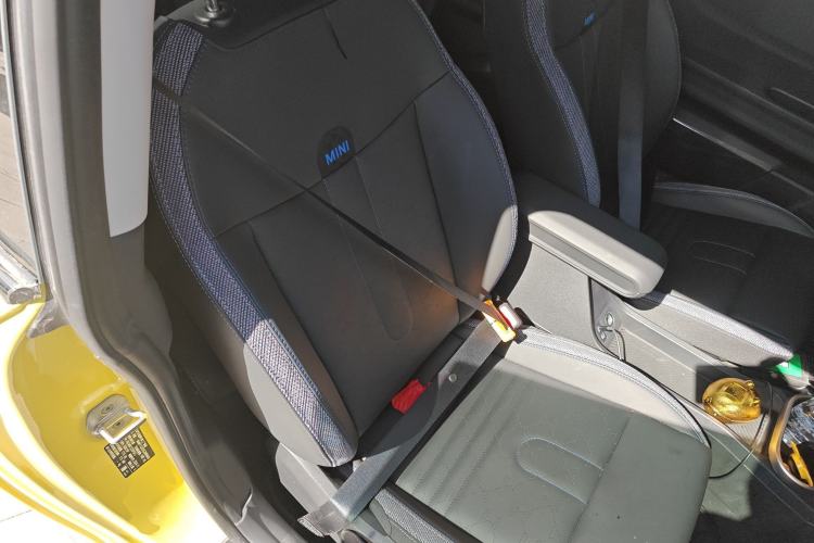 Used MINI 2025 1.5T COOPER Classic Edition Right Front Seat