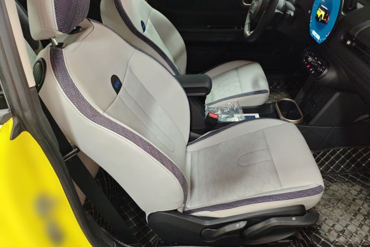 Used MINI 2025 1.5T COOPER Classic Edition Right Front Seat