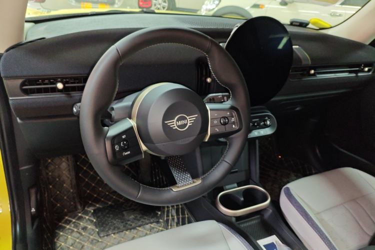Used MINI 2025 1.5T COOPER Classic Edition Steering Wheel