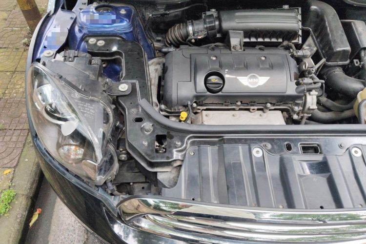 Used MINI Paceman 2013 1.6L COOPER Engine Bay Right