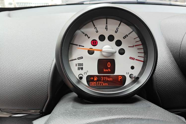 Used MINI Paceman 2013 1.6L COOPER Instrument Cluster