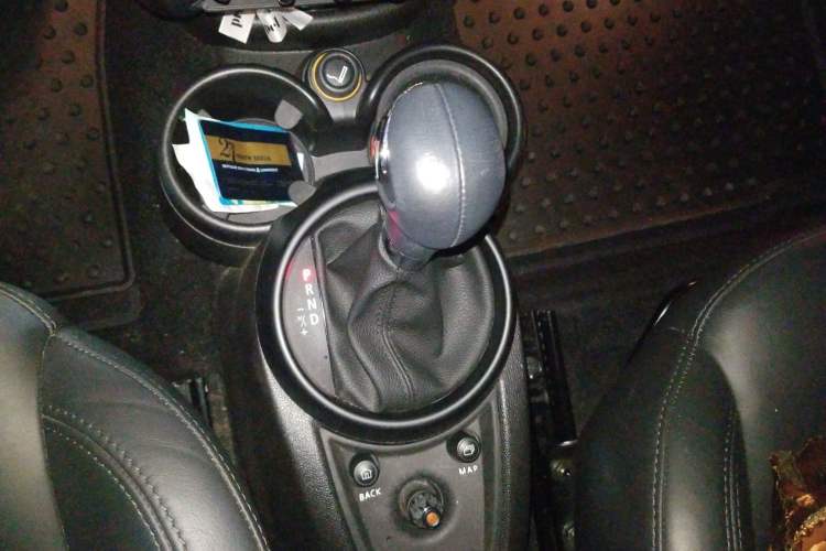 Used MINI Paceman 2013 1.6T COOPER S ALL4 Gear Lever