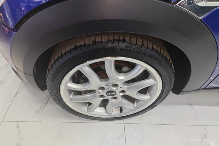 Used MINI Paceman 2013 1.6T COOPER S ALL4 Left Front Wheel Hub