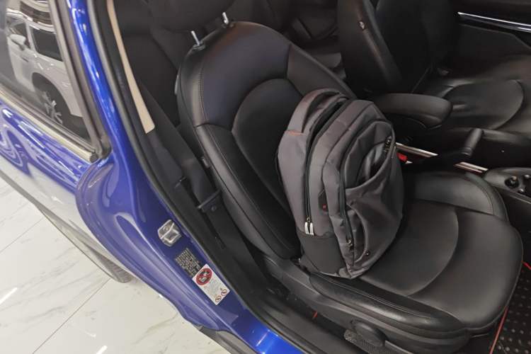 Used MINI Paceman 2013 1.6T COOPER S ALL4 Right Front Seat
