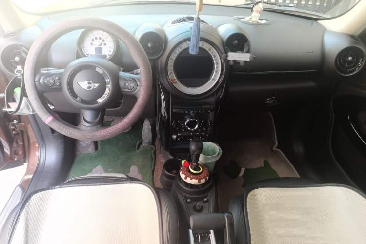 Used MINI Paceman 2013 1.6L COOPER Interior 2