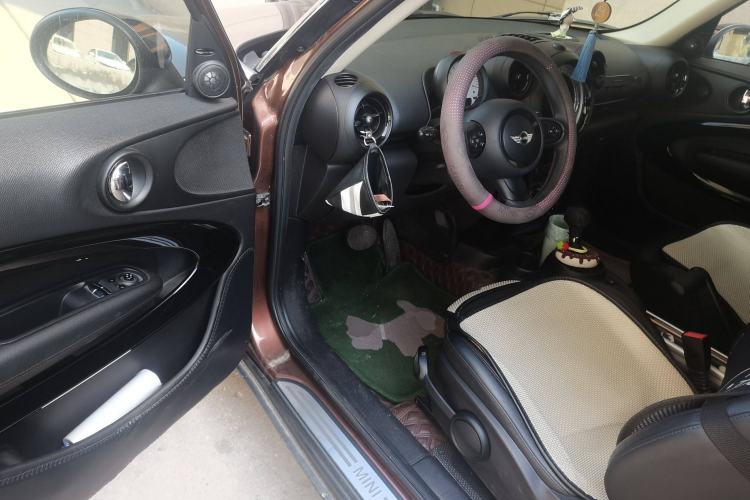 Used MINI Paceman 2013 1.6L COOPER Interior 3