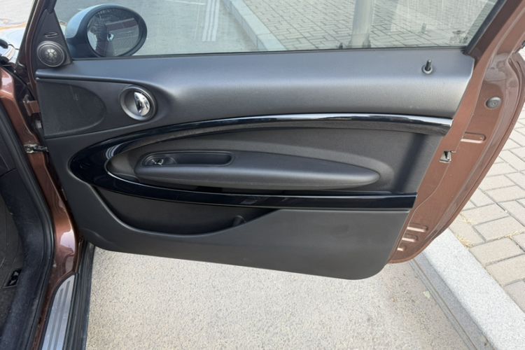 Used MINI Paceman 2013 1.6L COOPER Interior 4