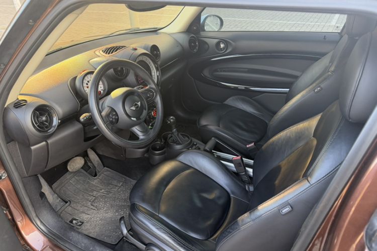 Used MINI Paceman 2013 1.6L COOPER Interior 8