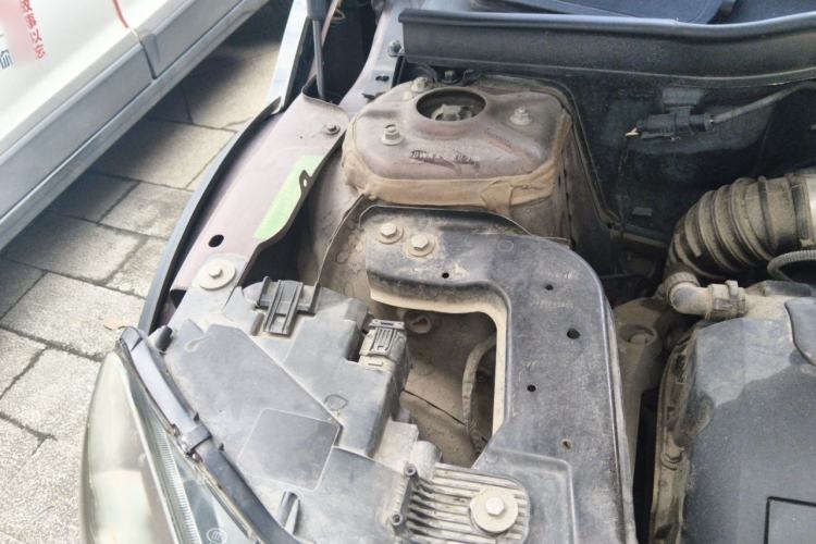 Used MINI Paceman 2013 1.6L COOPER Engine Bay Right